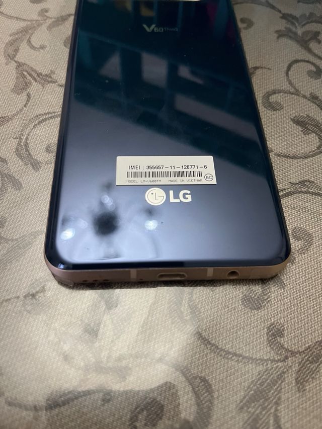 LG V60 5G Multicolor