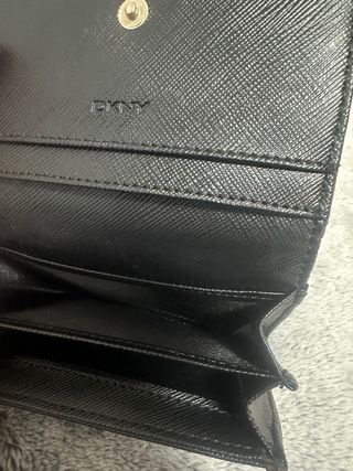 Tarjetero DKNY Marrón y Dorado