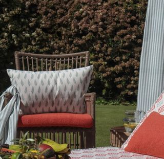 Cojín Exterior Antimanchas