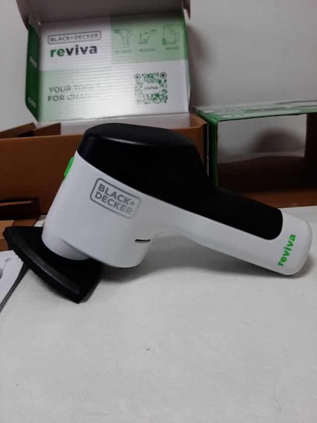 Lijadora Inalámbrica Black+Decker Reviva 12V