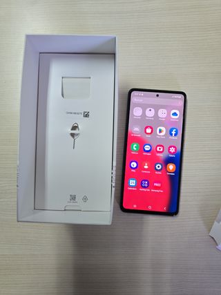 Samsung Galaxy A52s 5G negro, en perfecto estado