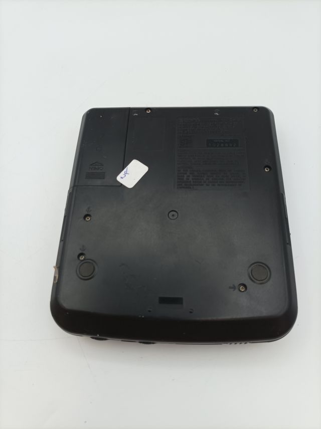 Sony Discman D-121 per la riparazione