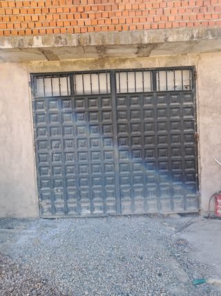 Puertas metálicas de garaje
