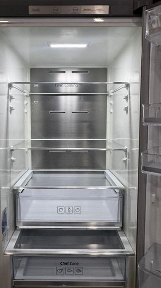 FRIGORÍFICO COMBI NO FROST MARCA SAMSUNG EN INOX 