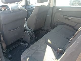 Opel Zafira 2011
