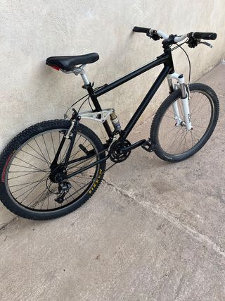 Bicicleta MTB Doble Suspensión