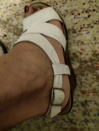 Sandalias de cuña blancas para mujer