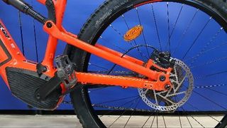 Bicicleta eléctrica montaña 29" doble suspensión E-EXPL 520