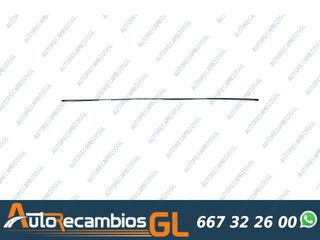MOLDURA PARAGOLPES TRASERO CENTRO CROMADO (SW) MERCEDES C W204 2007-