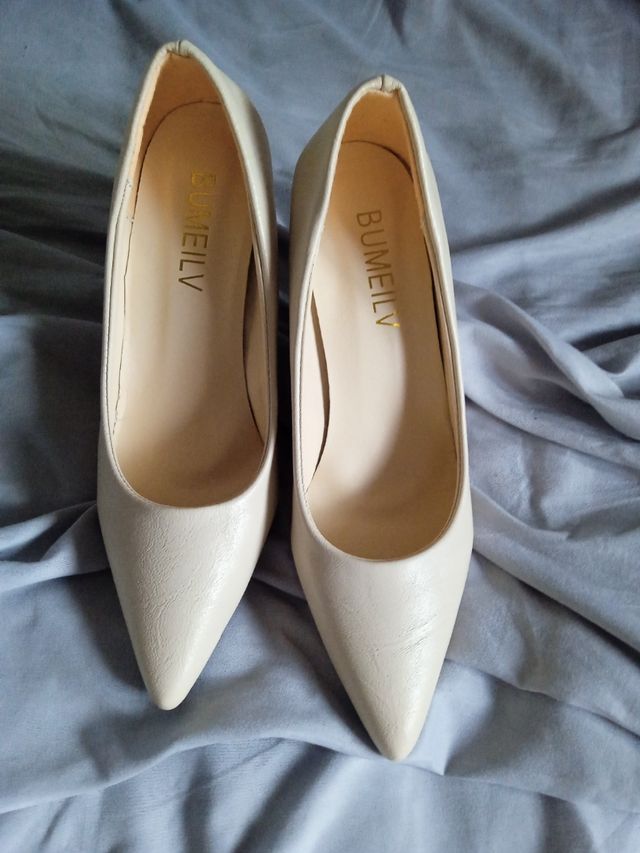 NUEVO Zapatos de vestir beige