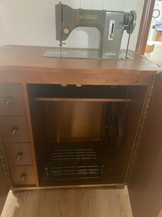 Máquina de coser Wertheim