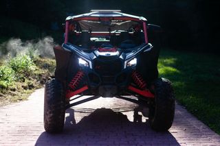Can-Am Maverick x3 turbo rr
