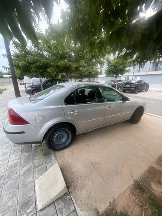 Ford Mondeo 2004