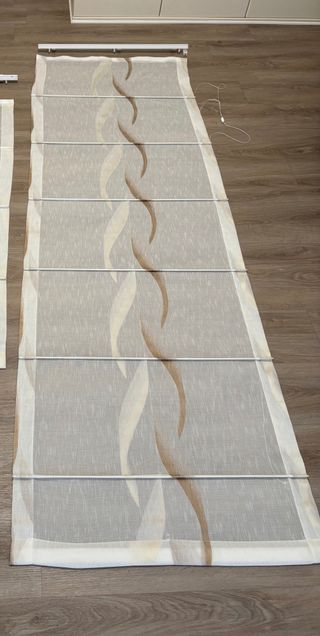 Tenda a pacchetto beige e marrone nuova