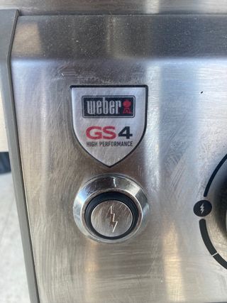 Barbacoa Weber Genesis II GS4