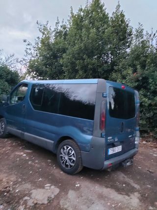 Opel Vivaro 2006