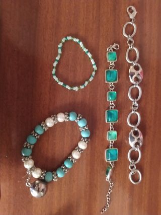 Lote de 4 pulseras