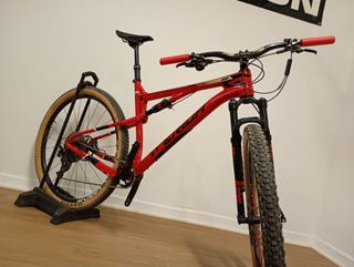 29" Mountain bike full suspensión carbon 