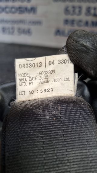 CINTURON TRASERO MEDIO CENTRAL MAZDA 3 2005
