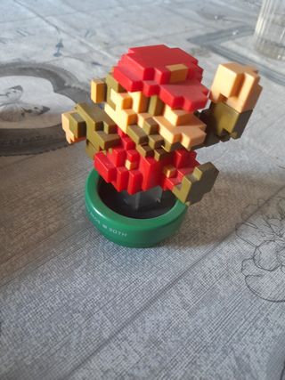 Amiibo Super Mario Bros 30th Ed.