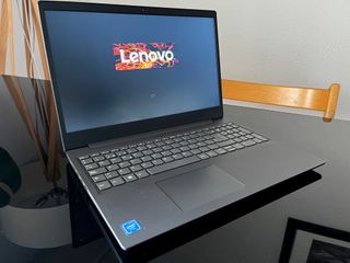 Lenovo V15-IGL Nuevo a estrenar | Intel N4020 