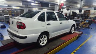 SEAT Cordoba 2002