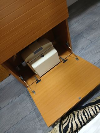 Mueble plancha madera y tela