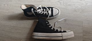 Converse plataforma negras talla 37.5