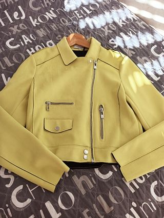 Cazadora Morgan Amarilla Talla M