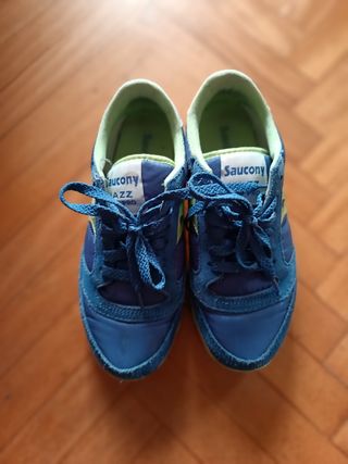 Tenis Saucony Azules y Verdes