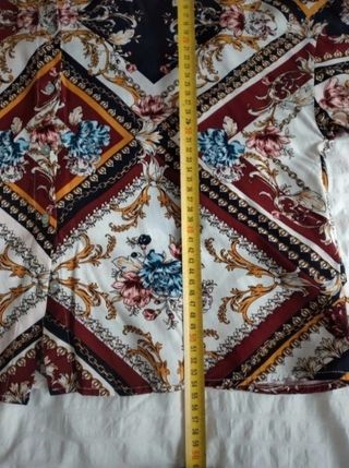 Camisa estampada sin usar