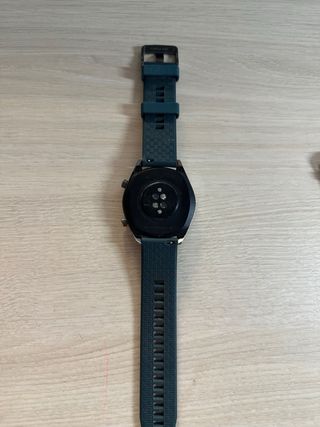 Huawei Watch GT con correas y dos cargadores