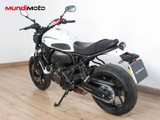 YAMAHA XSR 700