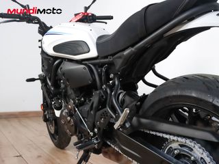 YAMAHA XSR 700