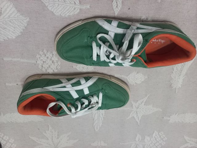 Deportivas Onitsuka Tiger verdes y naranjas