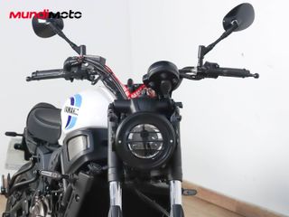 YAMAHA XSR 700