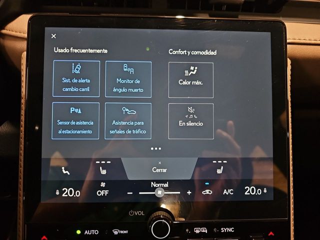 Lexus LBX 1.5 136cv HEV Elegant+