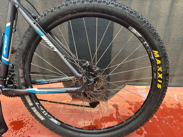 Bicicleta Mérida 27.5 Aluminio.