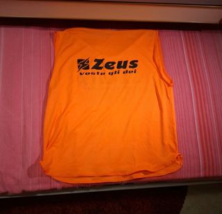 Casacca arancione Zeus