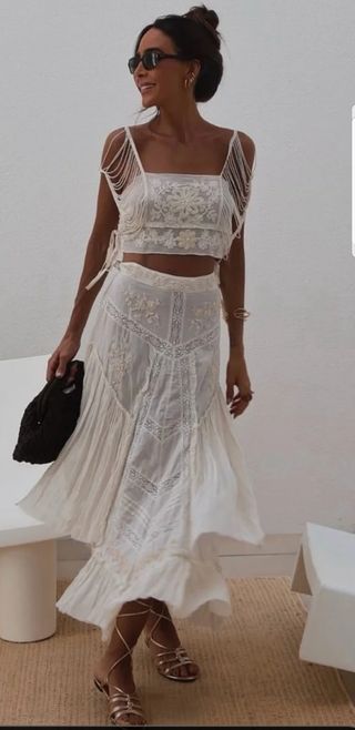 Falda Zara puntilla y abalorios zw coleccion 