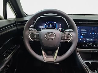 Lexus LBX 1.5 136cv HEV Emotion+