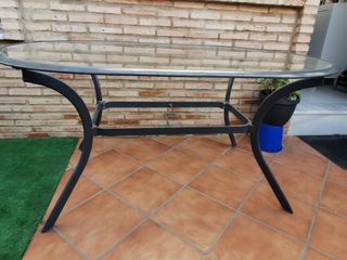 Mesa Ovalada Aluminio y Cristal 95x152