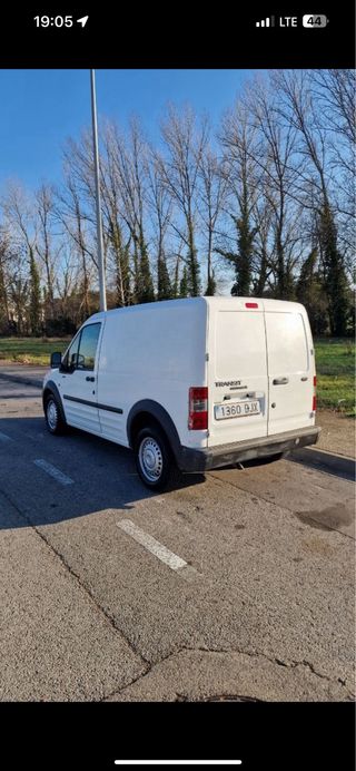 Ford Transit Connect 2005