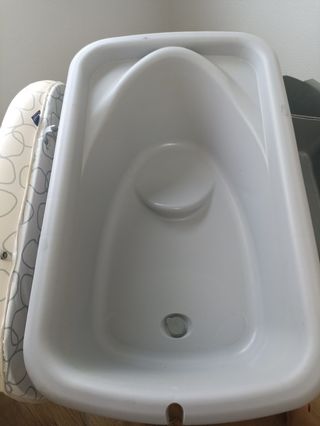 cambiador bañera plegable marca Chicco