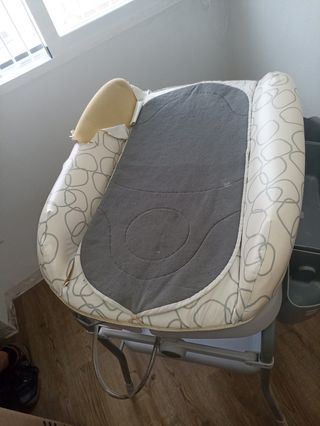 cambiador bañera plegable marca Chicco