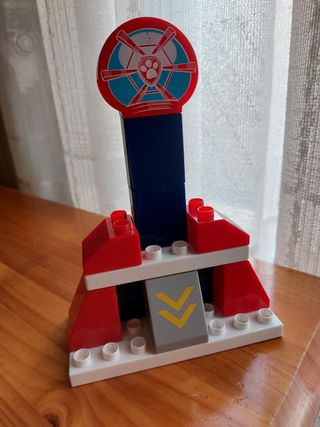 Mega Bloks Paw patrol Coche Policía Chase