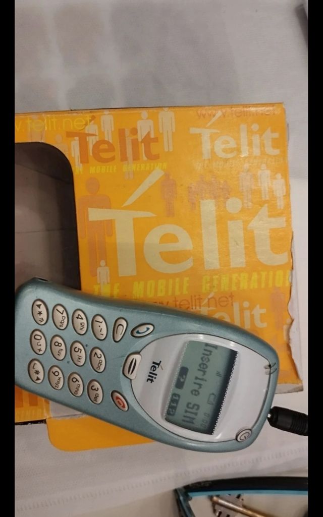 Cellulare Telit GM 822 verde acqua