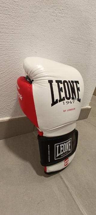 Guantes de boxeo Leone 1947 10oz
