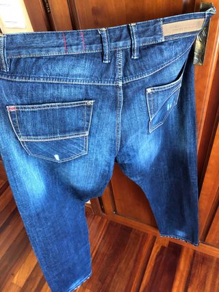 Pantalón vaquero jeans hombre