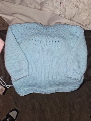 2 jerseys tejidos para bebé